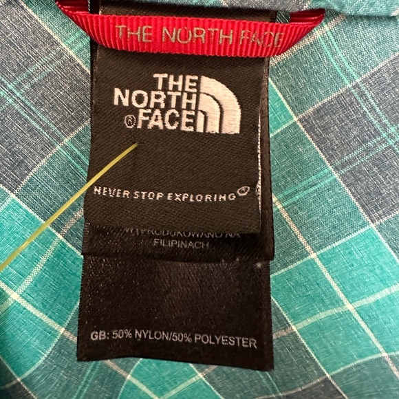The North Face Women's Flannel Large Button Up Teal Blue Plaid Nylon Blend - Picture 3 of 5